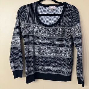Forever 21 Navy and White Patterned Winter Fair Isle Snowflake Nordic Sweater